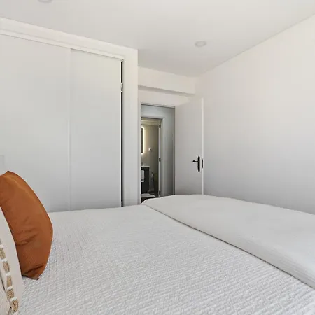 Ocean View - 1 Bedroom With Amazing Views